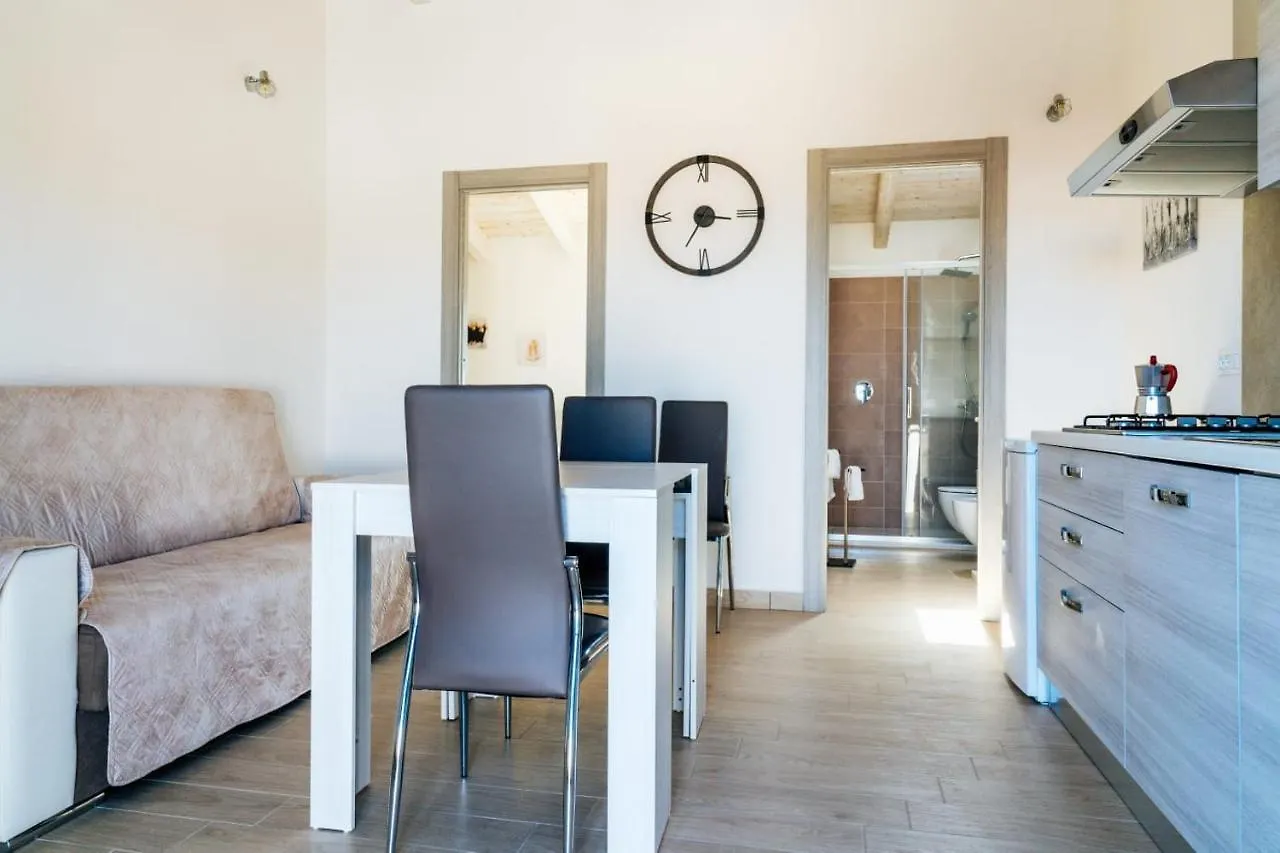 Casa Vacanze Oltre La Caletta - 350 Mt Dalla Spiaggia 0*,  Италия